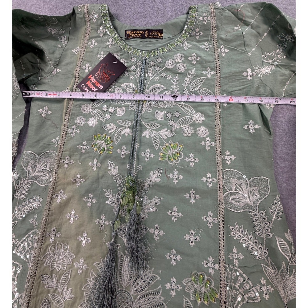 Haram Noor Embroidered 3-Piece Salwar Kameez Suit - Picture 4 of 4